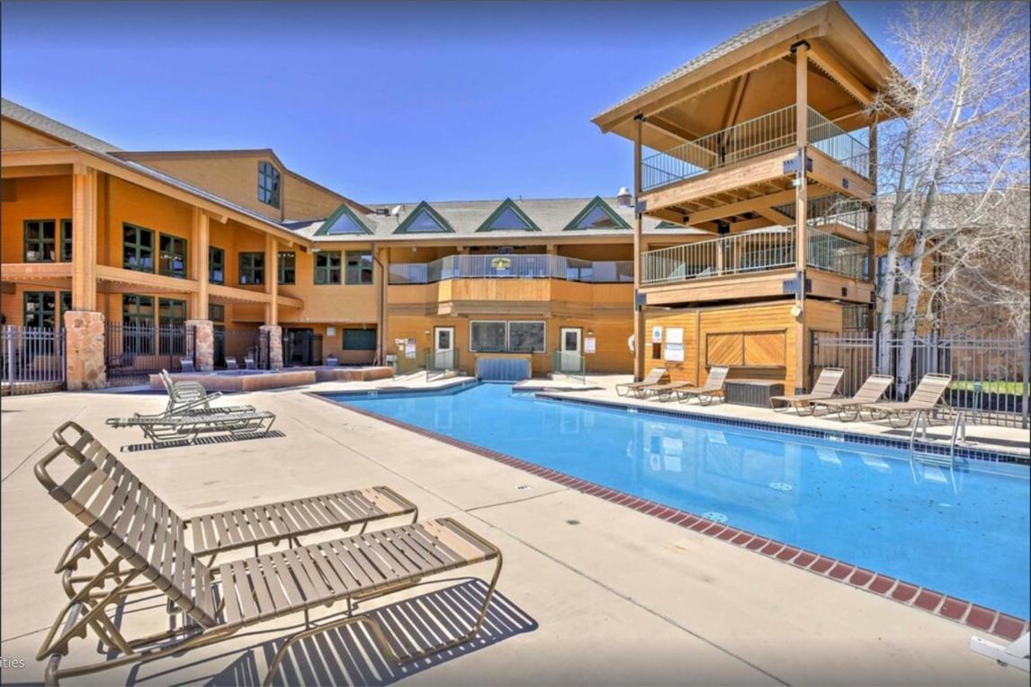 Relax, Adventure, Views, Amenities+Memories Apartment Granby Exterior foto