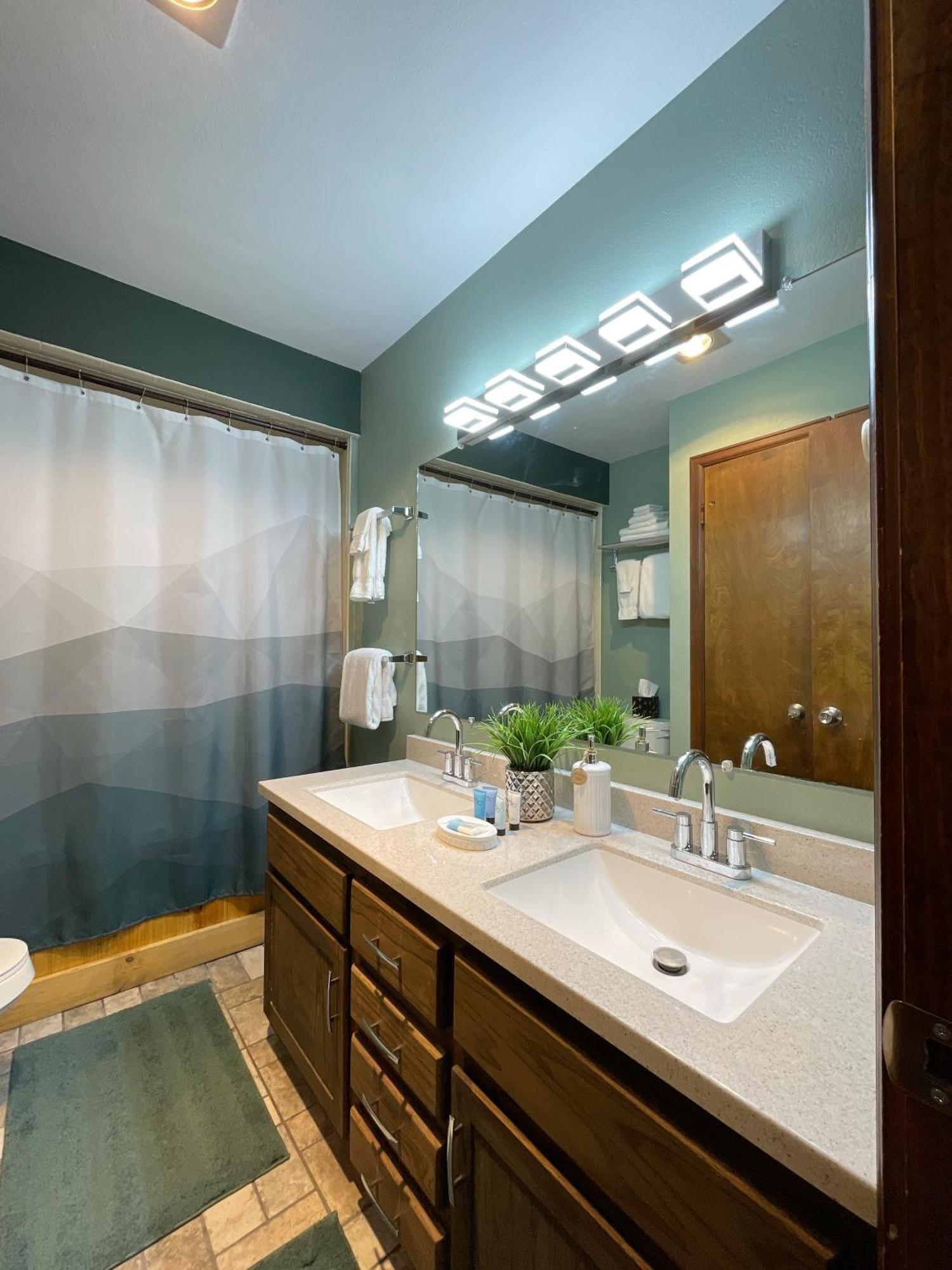 Relax, Adventure, Views, Amenities+Memories Apartment Granby Exterior foto